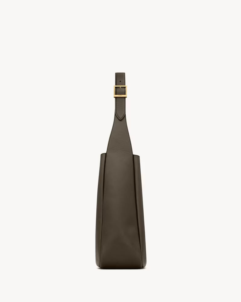 Le 5 À 7 Large — Calfskin
